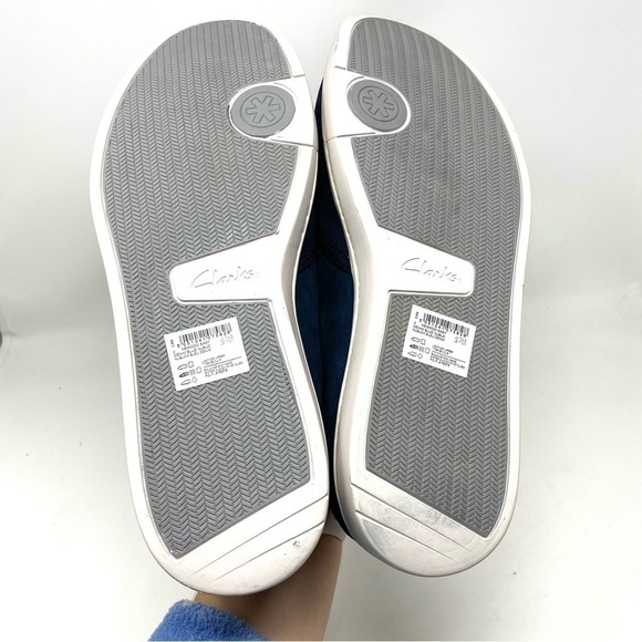 Clarks Newood Easy in Denim Blue Nubuck - Picture 6 of 7